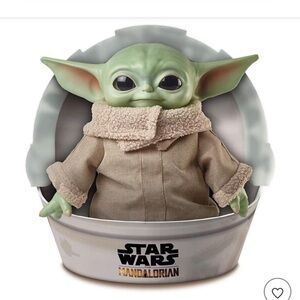 Baby Yoda Star Wars The Mandalorian Green and Tan Plush Toy 11” brand new